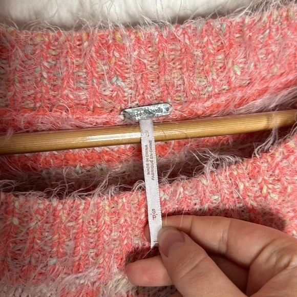 Free People Phoebe Strawberry Cream plush eyelash pullover sweater size S - Picture 10 of 12